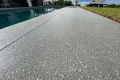 80533C18-BC16-4045-BD38-00667F958F69